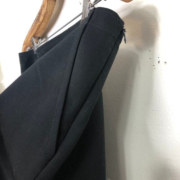 Trina Turk Ankle Pants Black Hem Vent Slit Clean Lines Classic Trouser Slack 10 - Picture 4 of 8